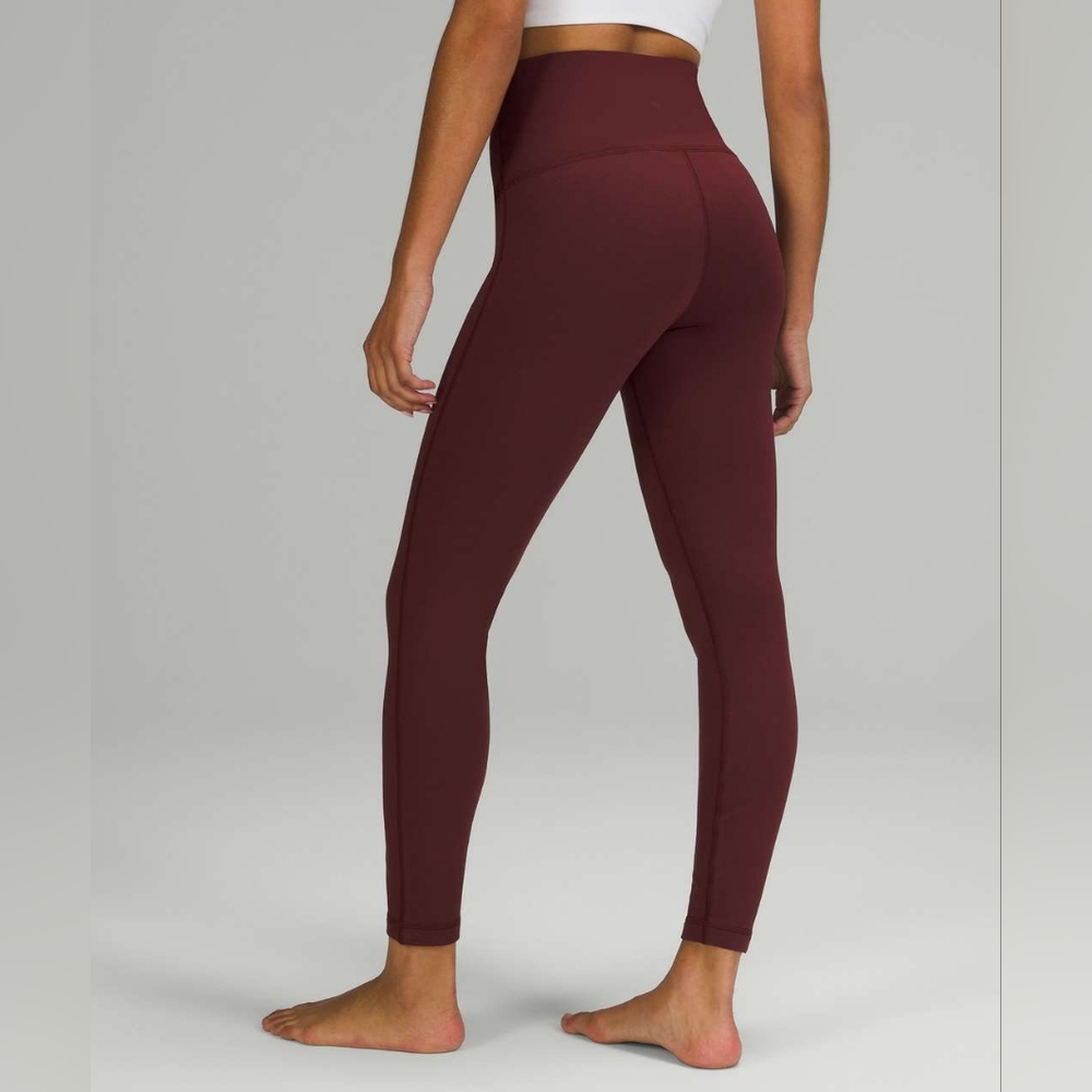 Lululemon Wunder Lounge Super HR Tight 30"Red Merlot size 4
